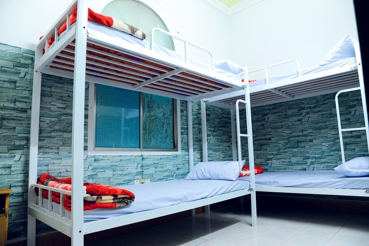 Queen Homestay Hue Exteriör bild
