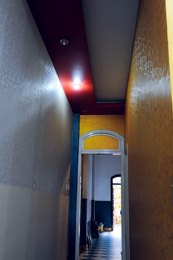 Queen Homestay Hue Exteriör bild