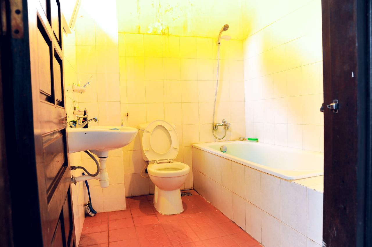 Queen Homestay Hue Exteriör bild